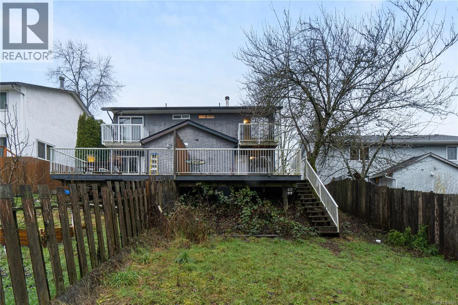 834 Holly Hill Rd
