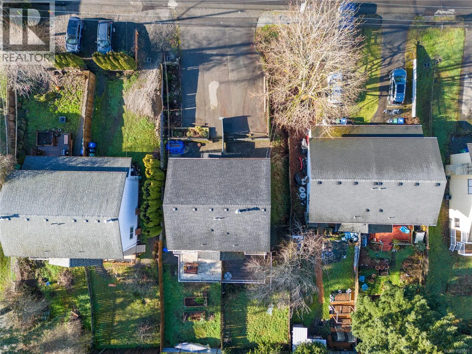 834 Holly Hill Rd