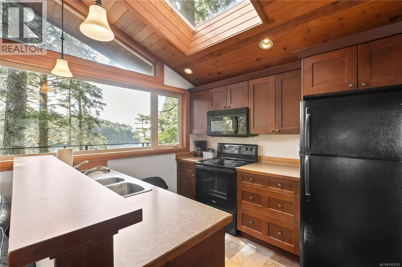 330 Reef point Rd