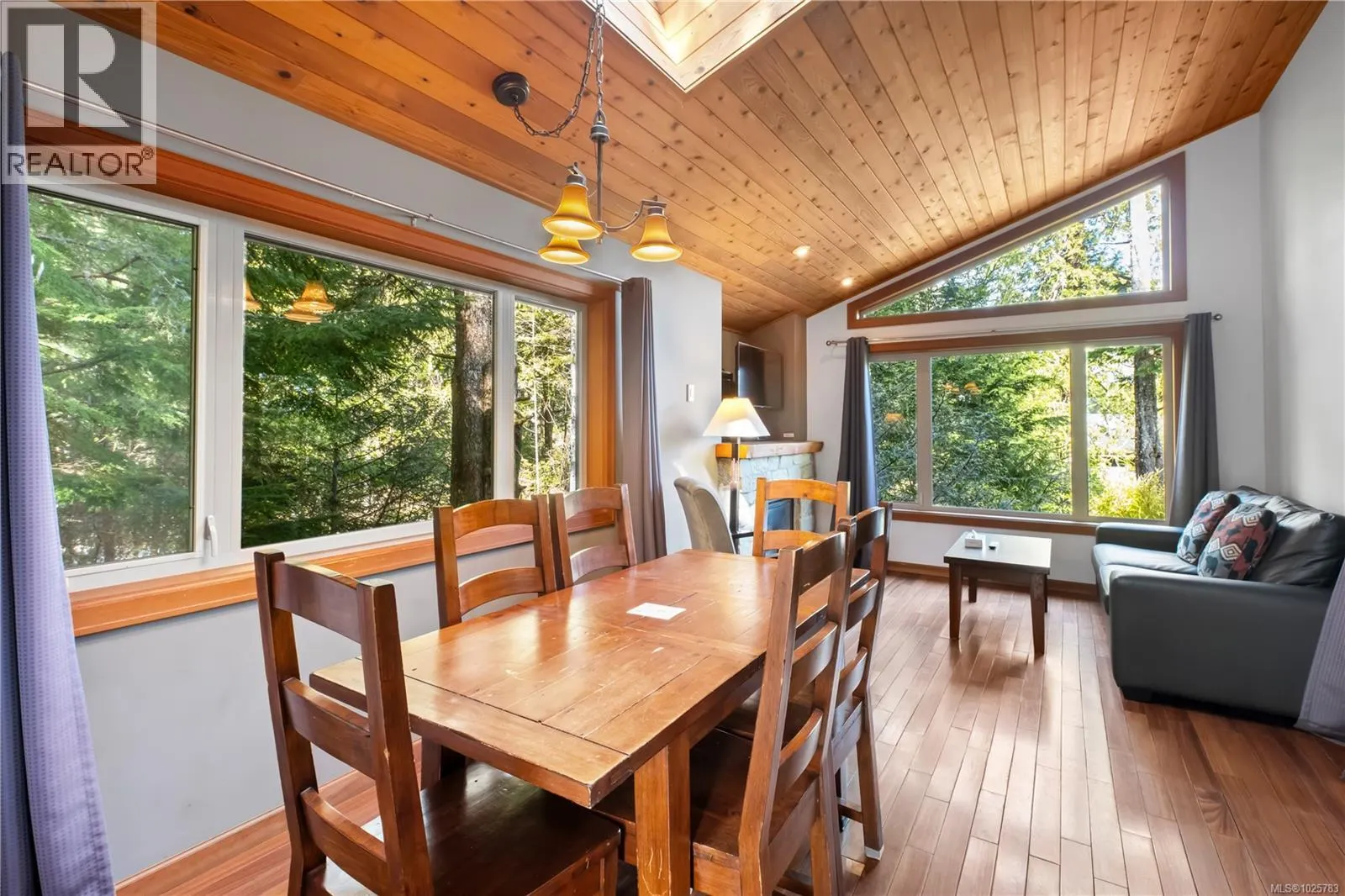 330 Reef point Rd