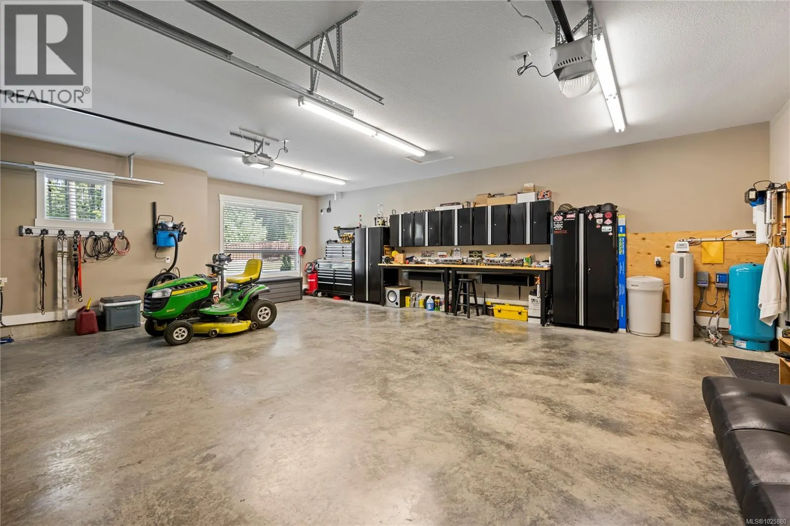 1407 Leffler Rd