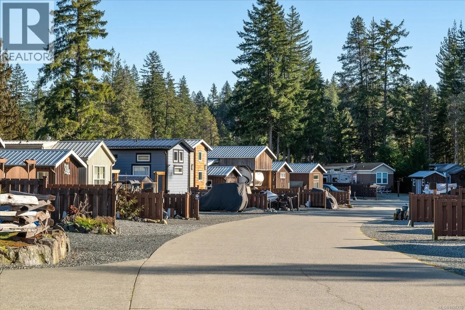 12 10750 Central Lake Rd