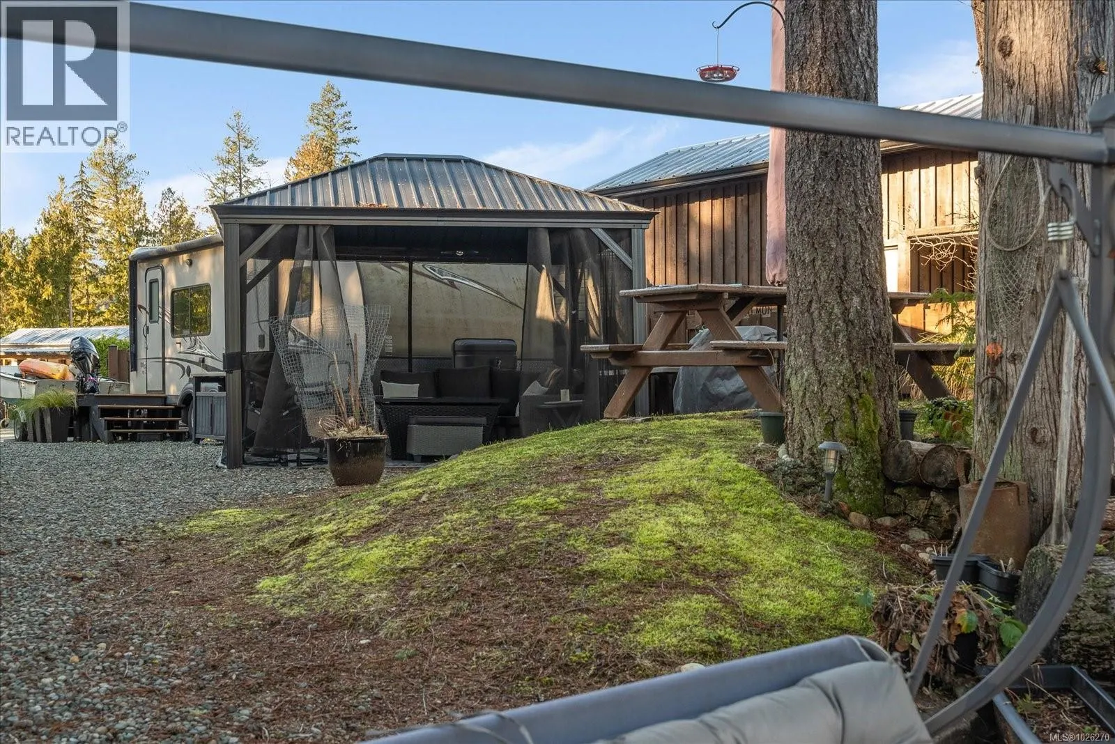 12 10750 Central Lake Rd