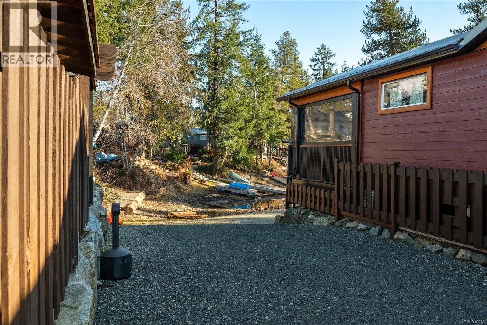 12 10750 Central Lake Rd