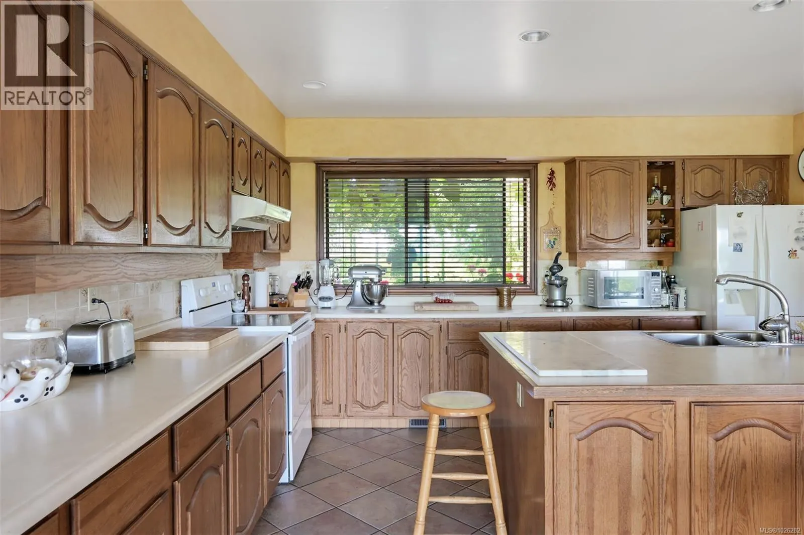 5489 Forest Hill Rd