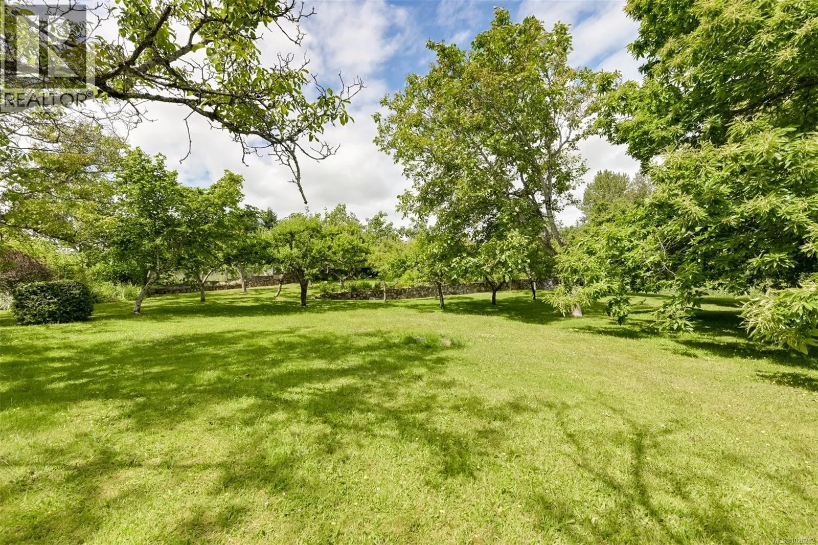 5489 Forest Hill Rd