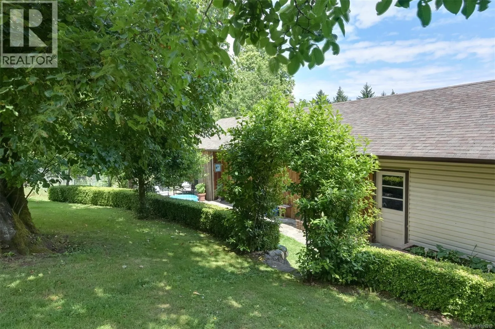 5489 Forest Hill Rd