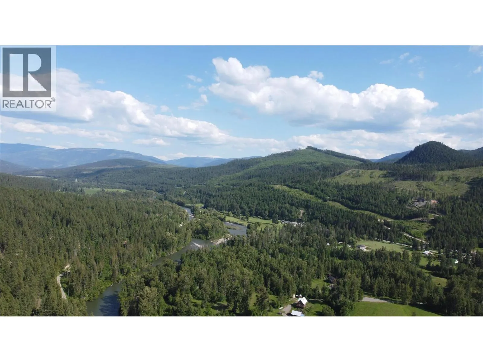 40 Acres Shuswap River Drive