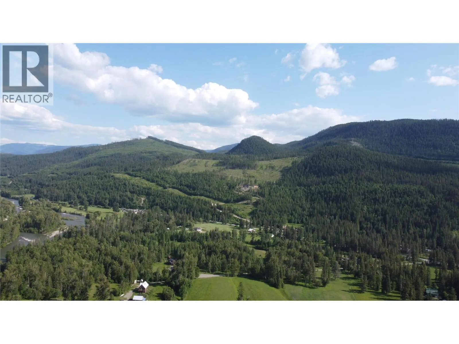 40 Acres Shuswap River Drive