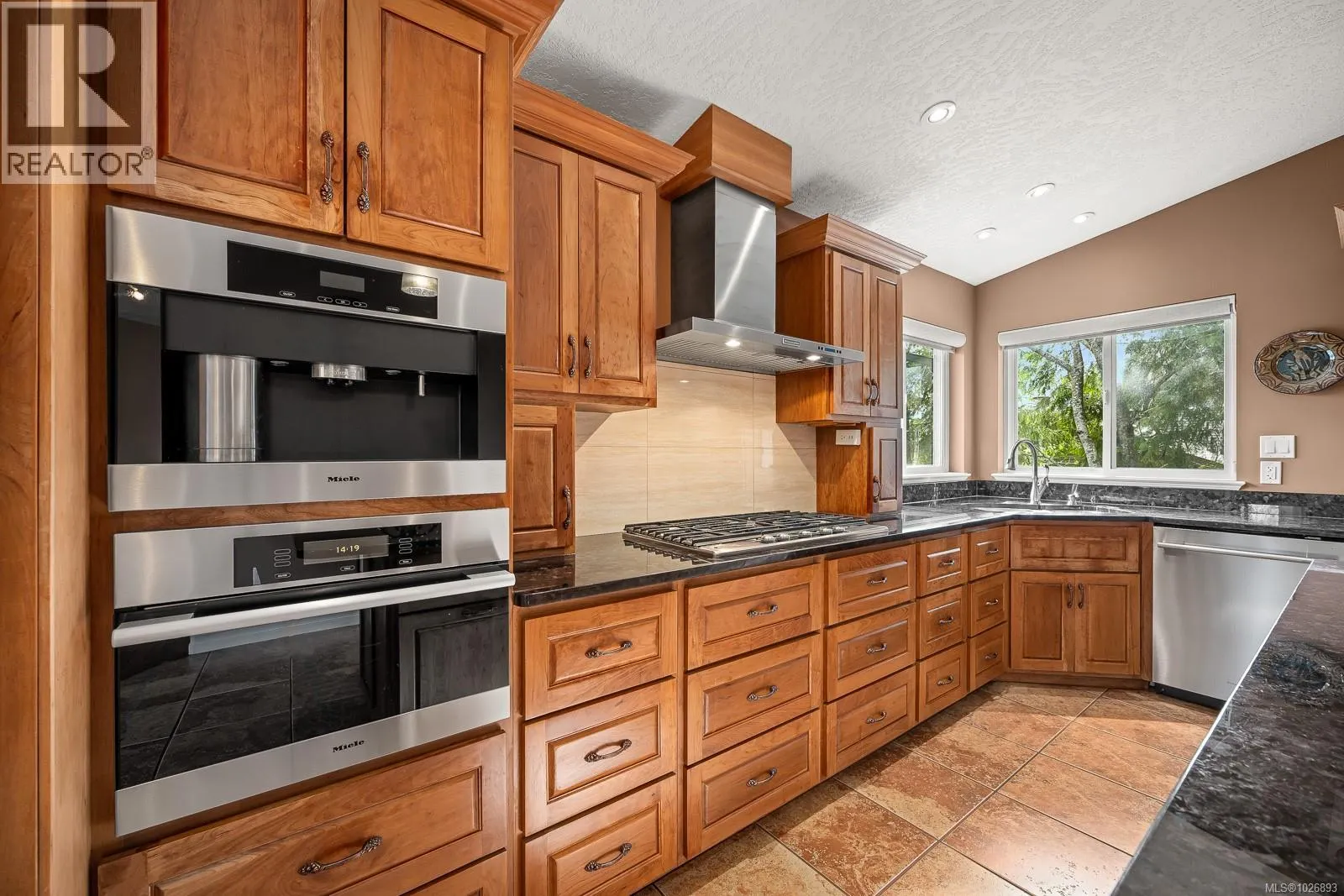 1780 Jay Bell Trail