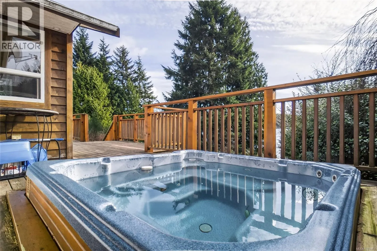 212 Albion Cres
