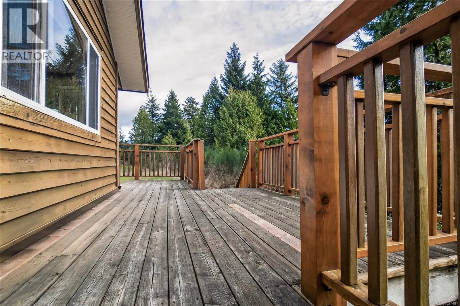 212 Albion Cres
