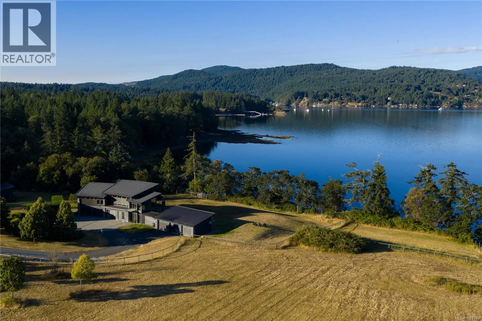 7756 West Saanich Rd