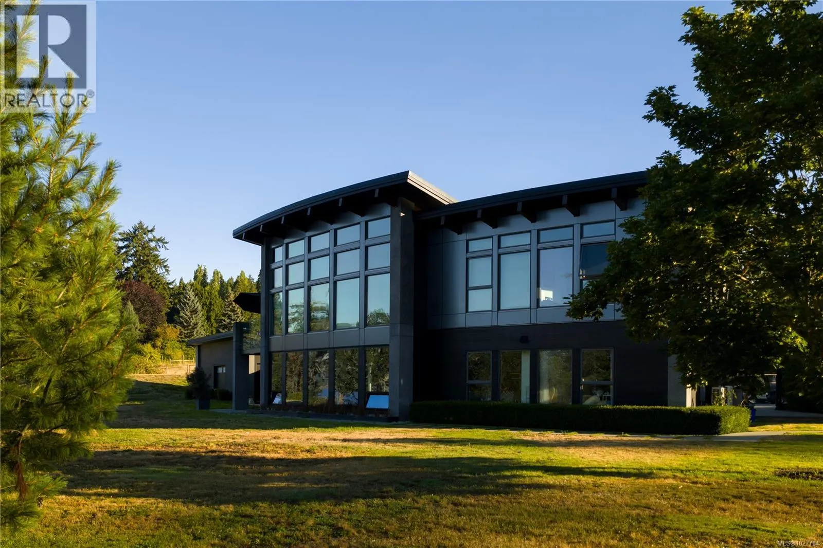 7756 West Saanich Rd