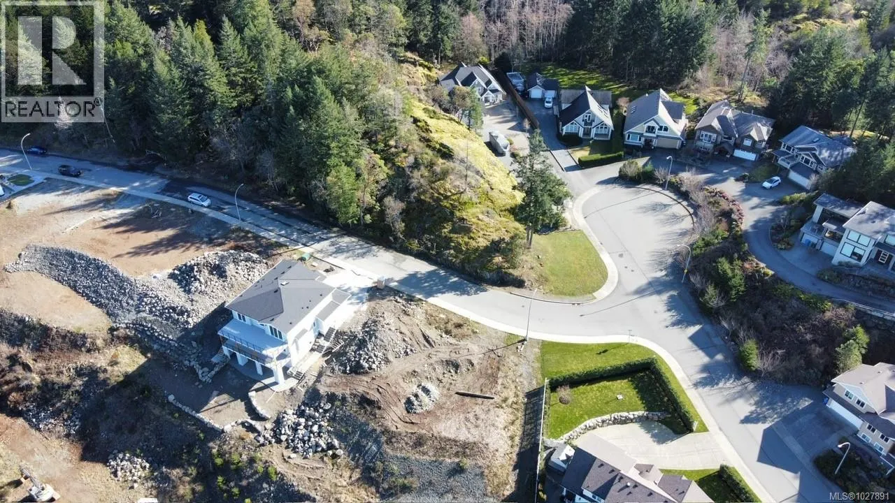 156 Hawk Point Rd