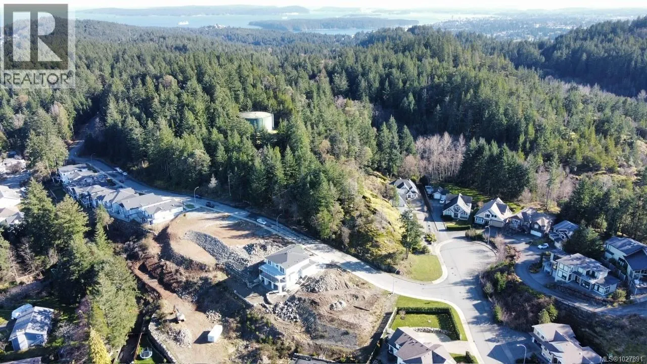 156 Hawk Point Rd