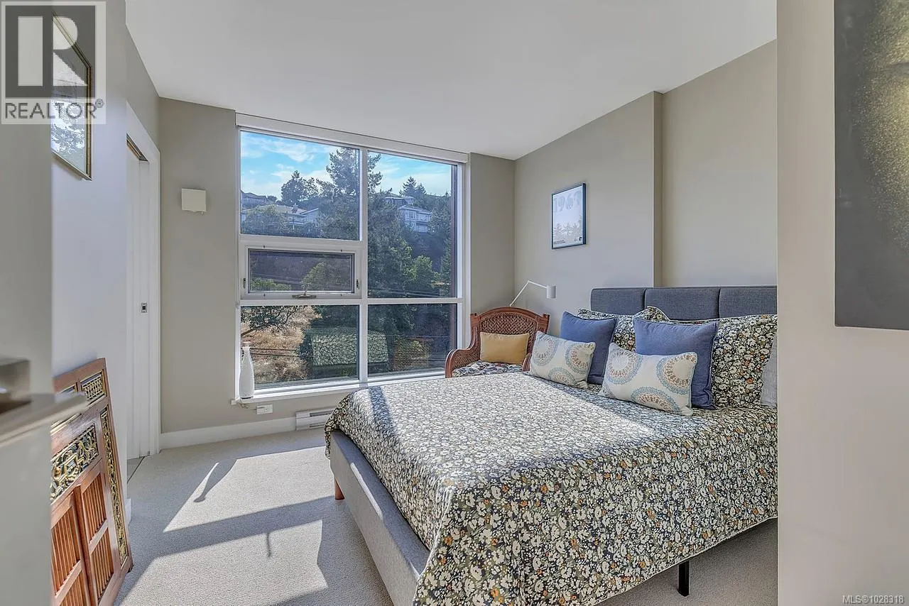 506 3529 Dolphin Dr
