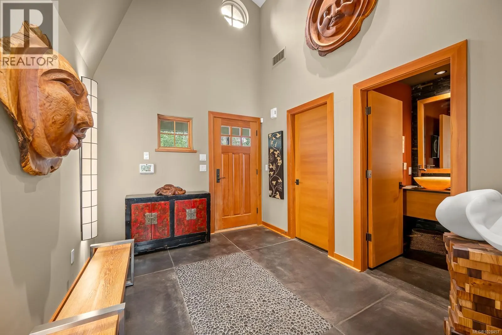 1257 Lynn Rd
