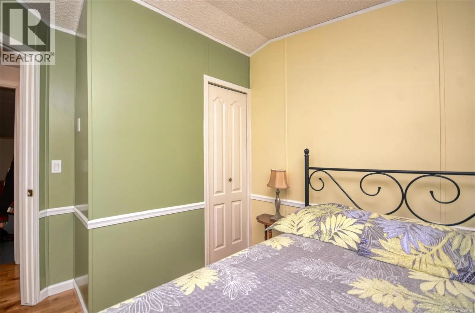 85 7583 Central Saanich Rd