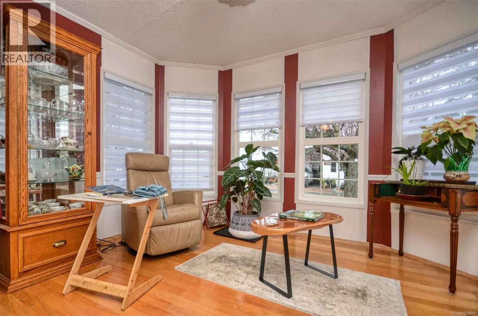 85 7583 Central Saanich Rd