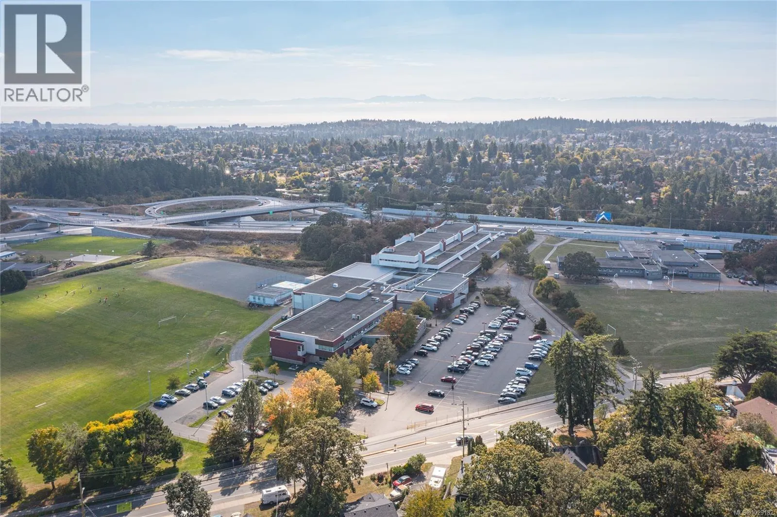 Lot N Burnside Rd W