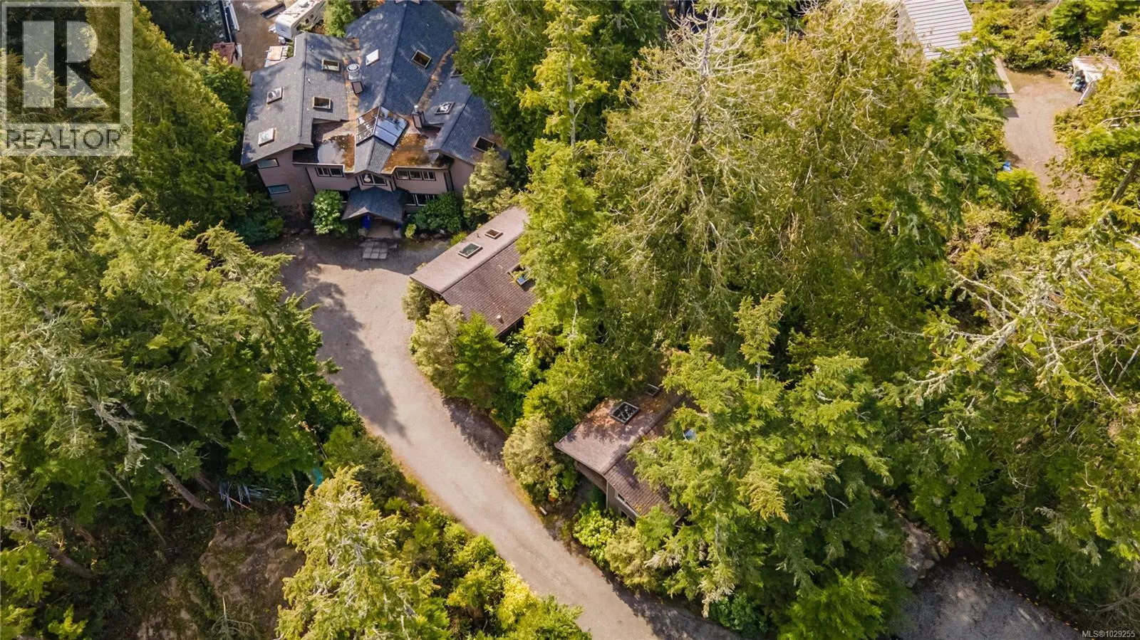 330 Reef Point Rd
