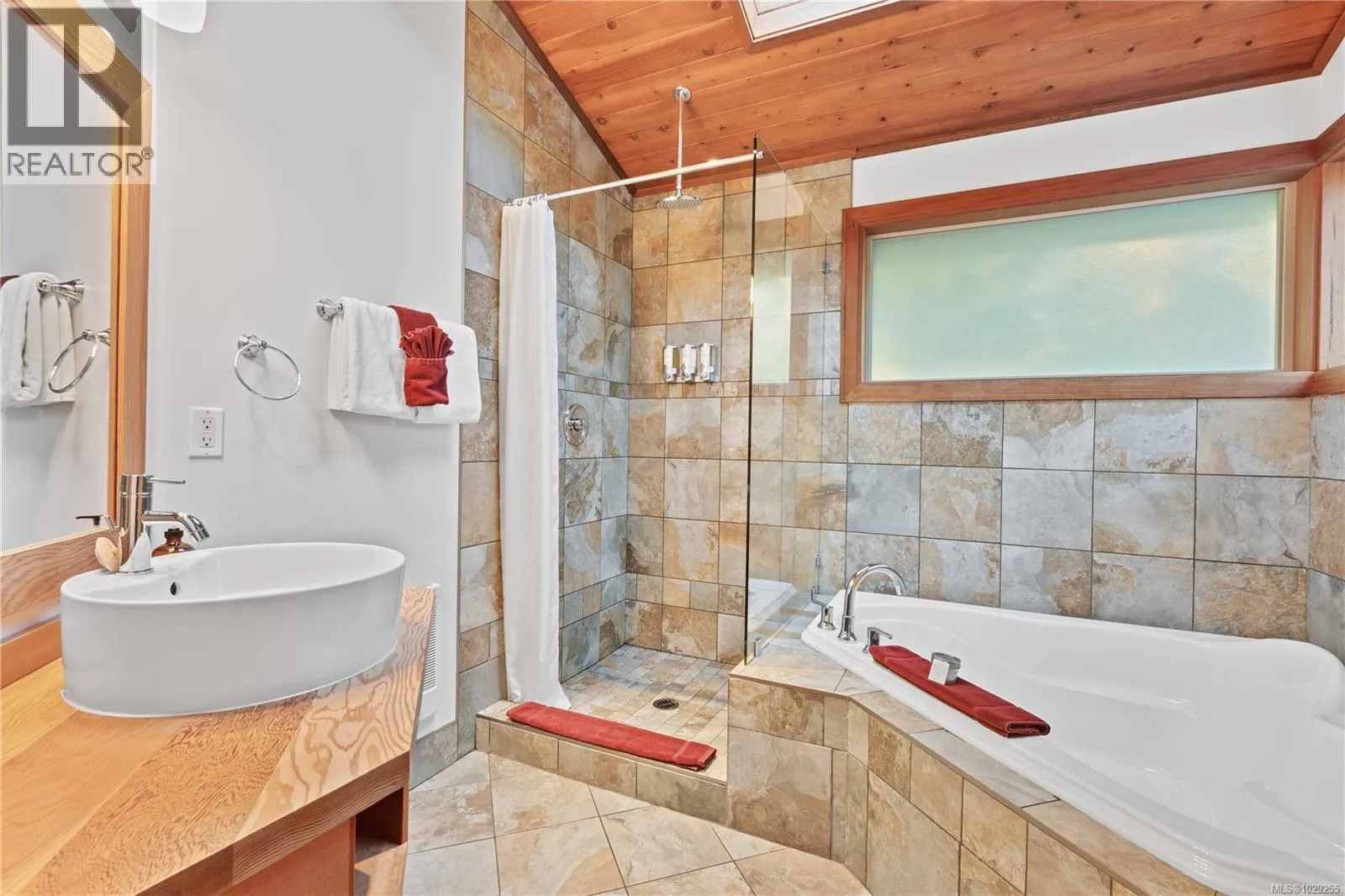 330 Reef Point Rd