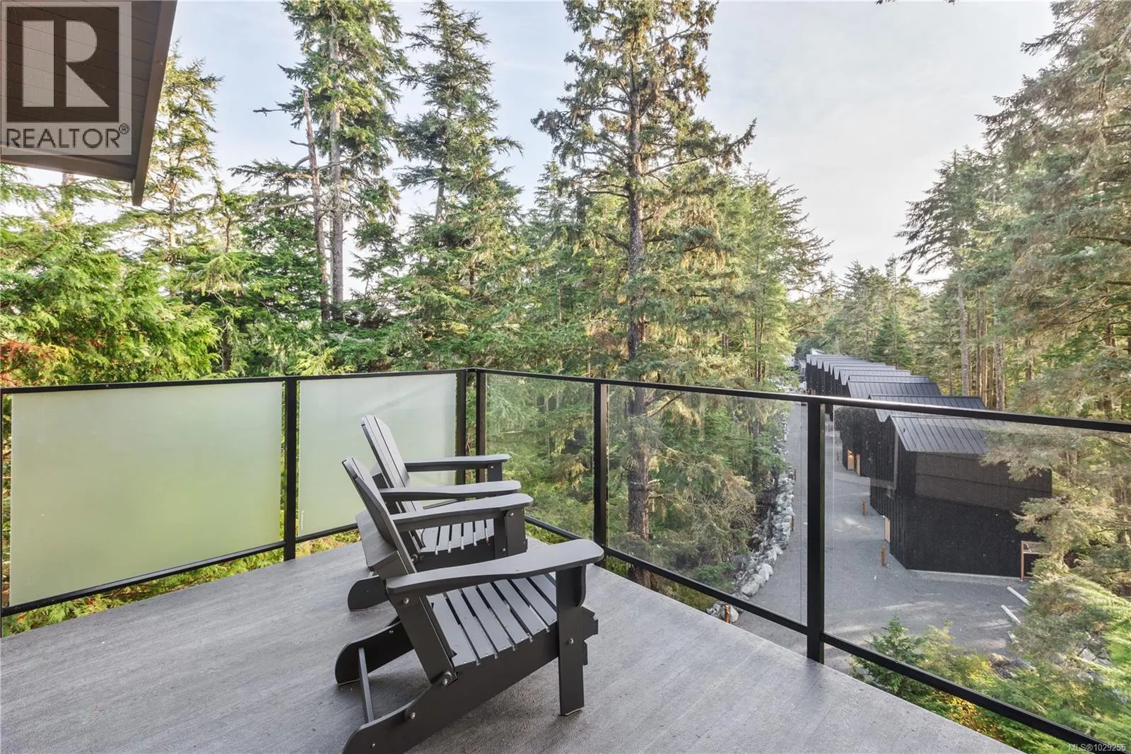 330 Reef Point Rd