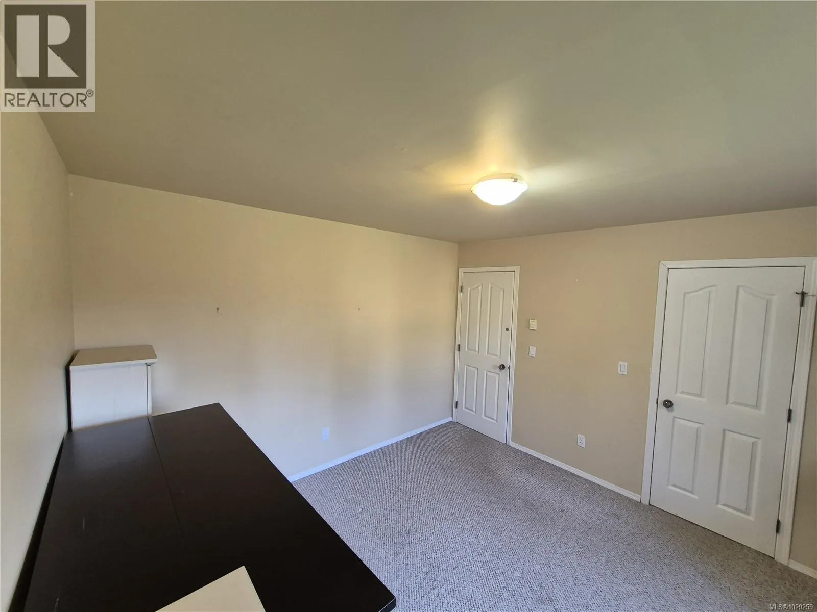 12270/12272 Chandler Rd