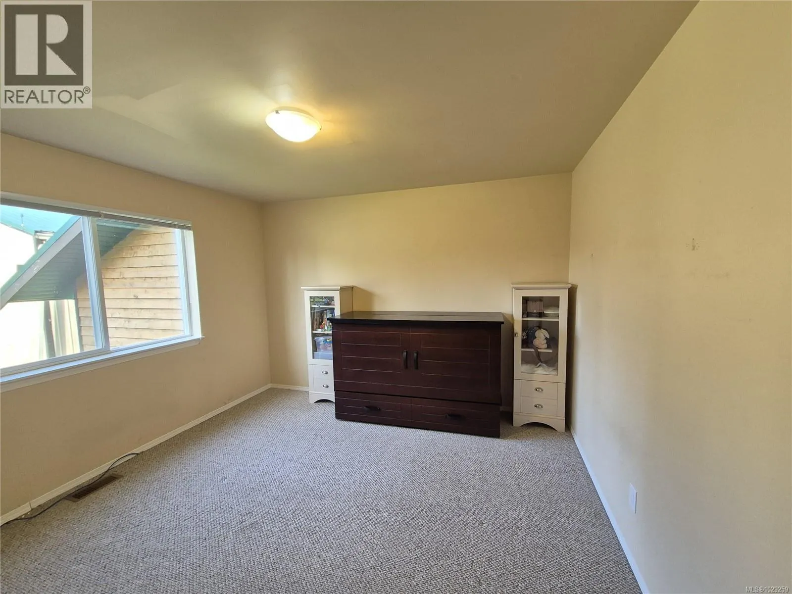 12270/12272 Chandler Rd