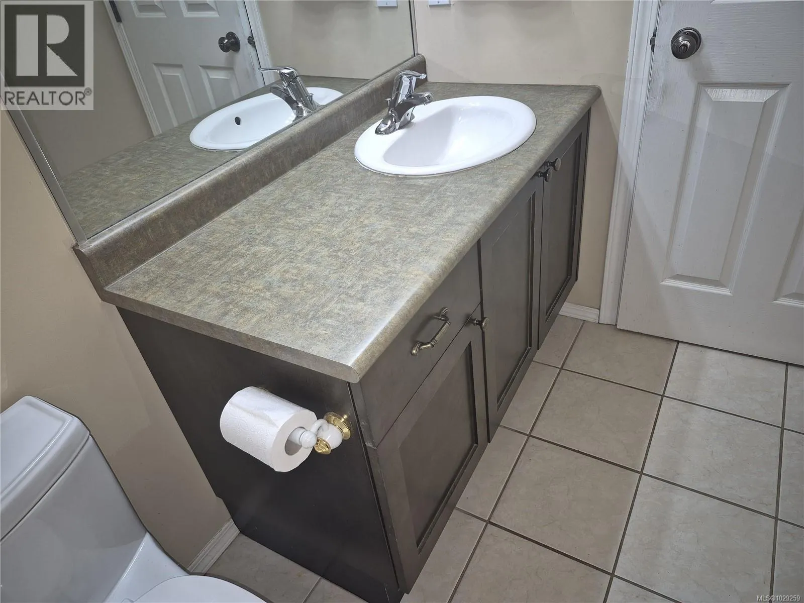 12270/12272 Chandler Rd