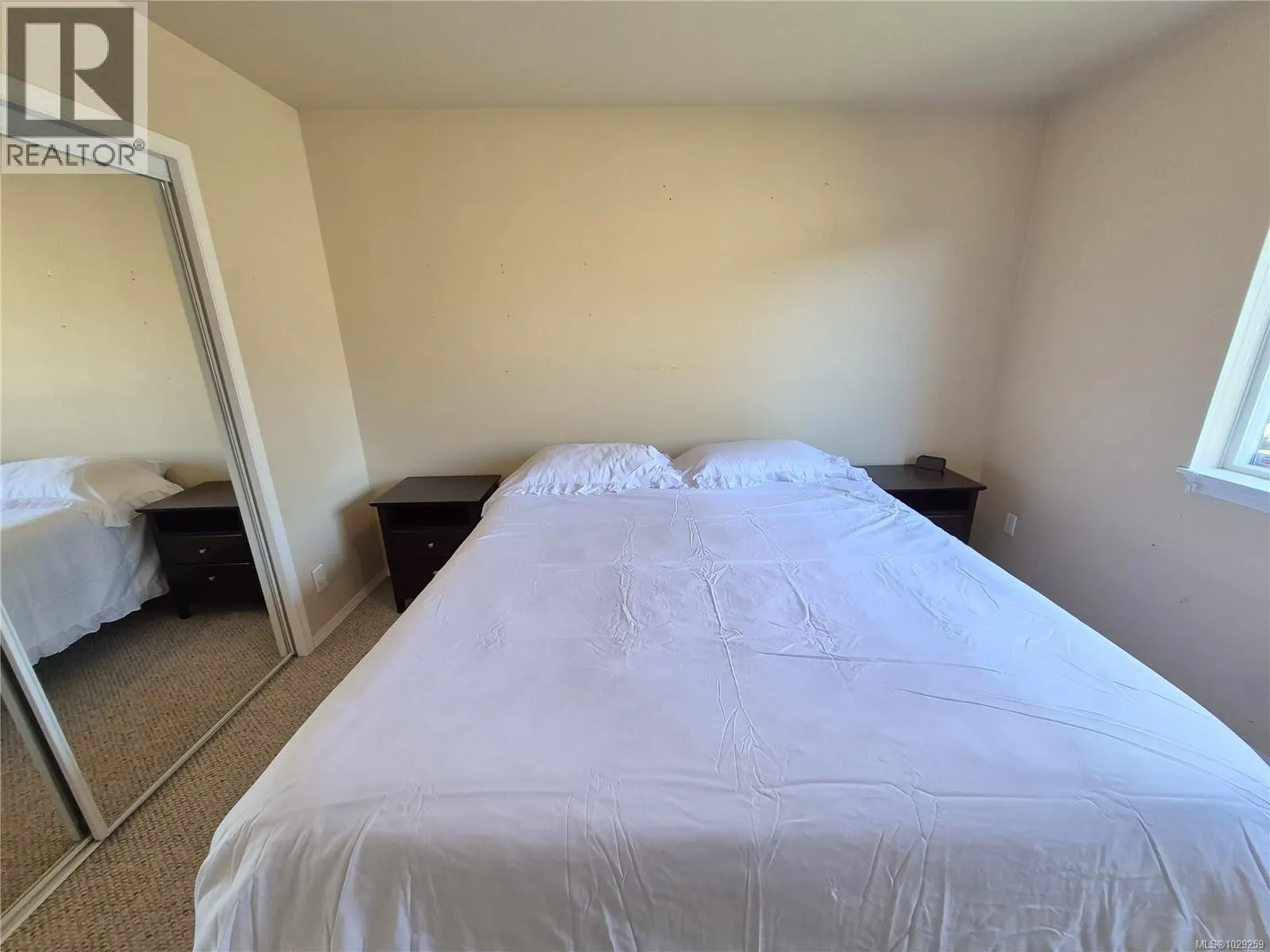 12270/12272 Chandler Rd