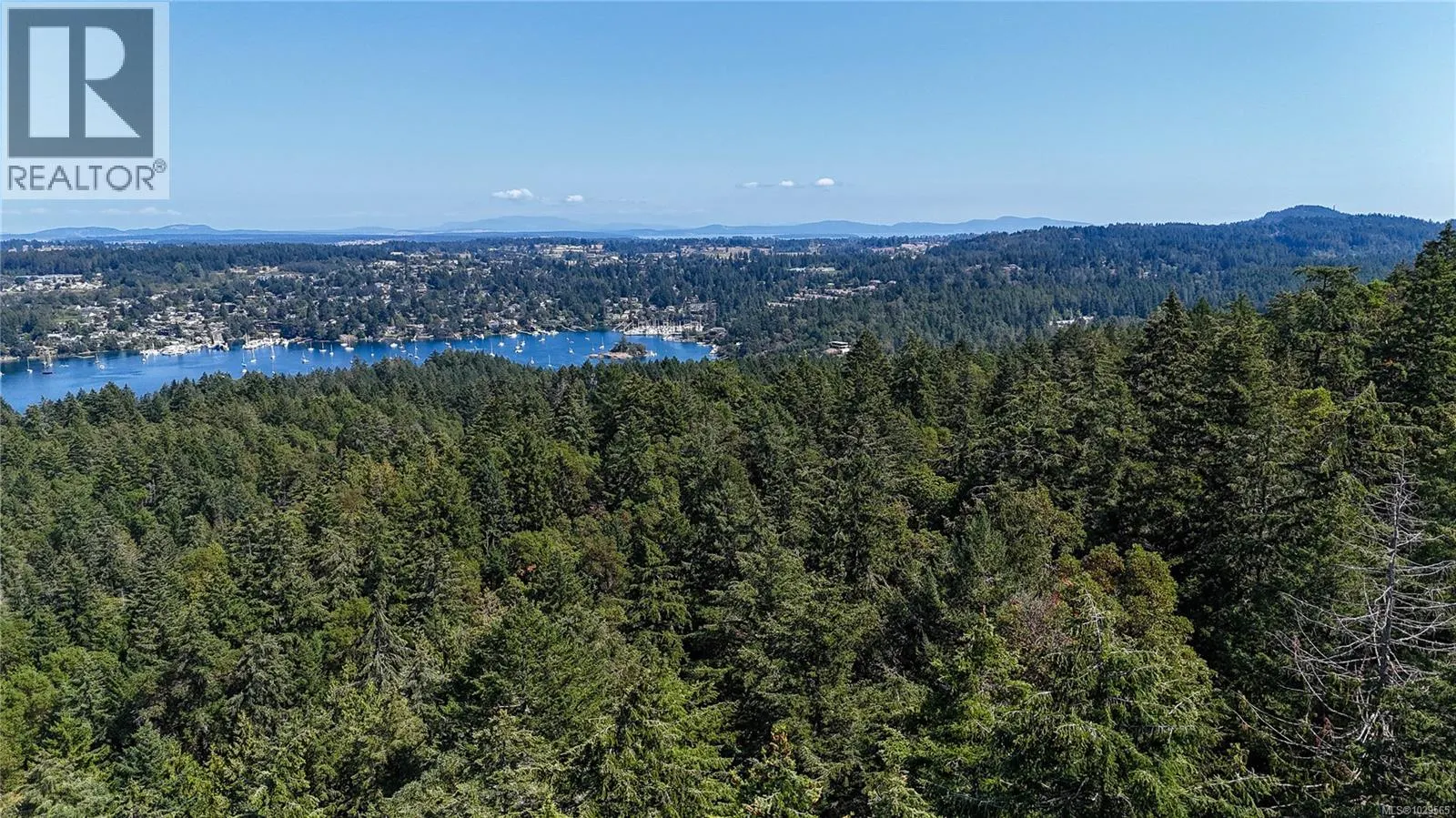 Lot 2 & 4 Willis Point Rd
