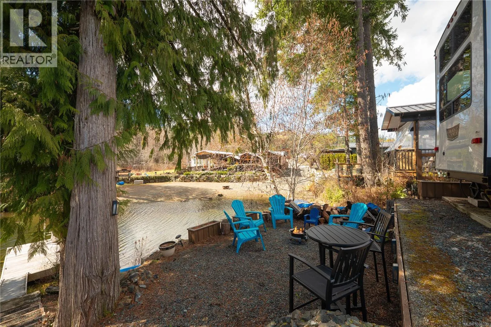 23 10750 Central Lake Rd
