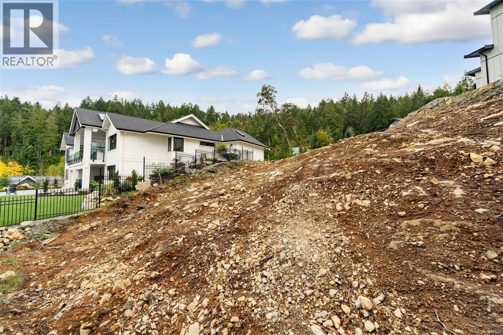 Lot C Tonnerre Way