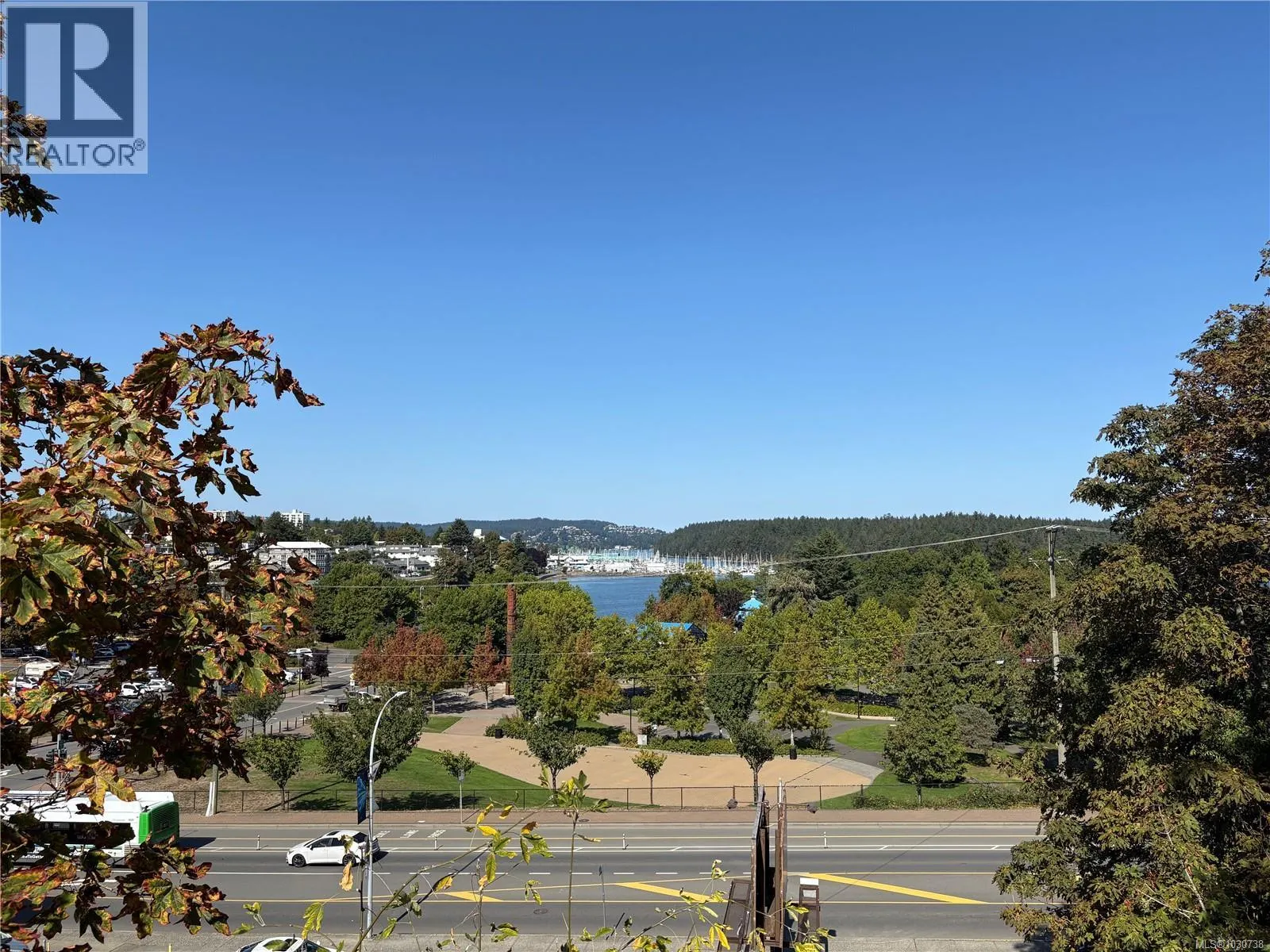 55 Comox Rd