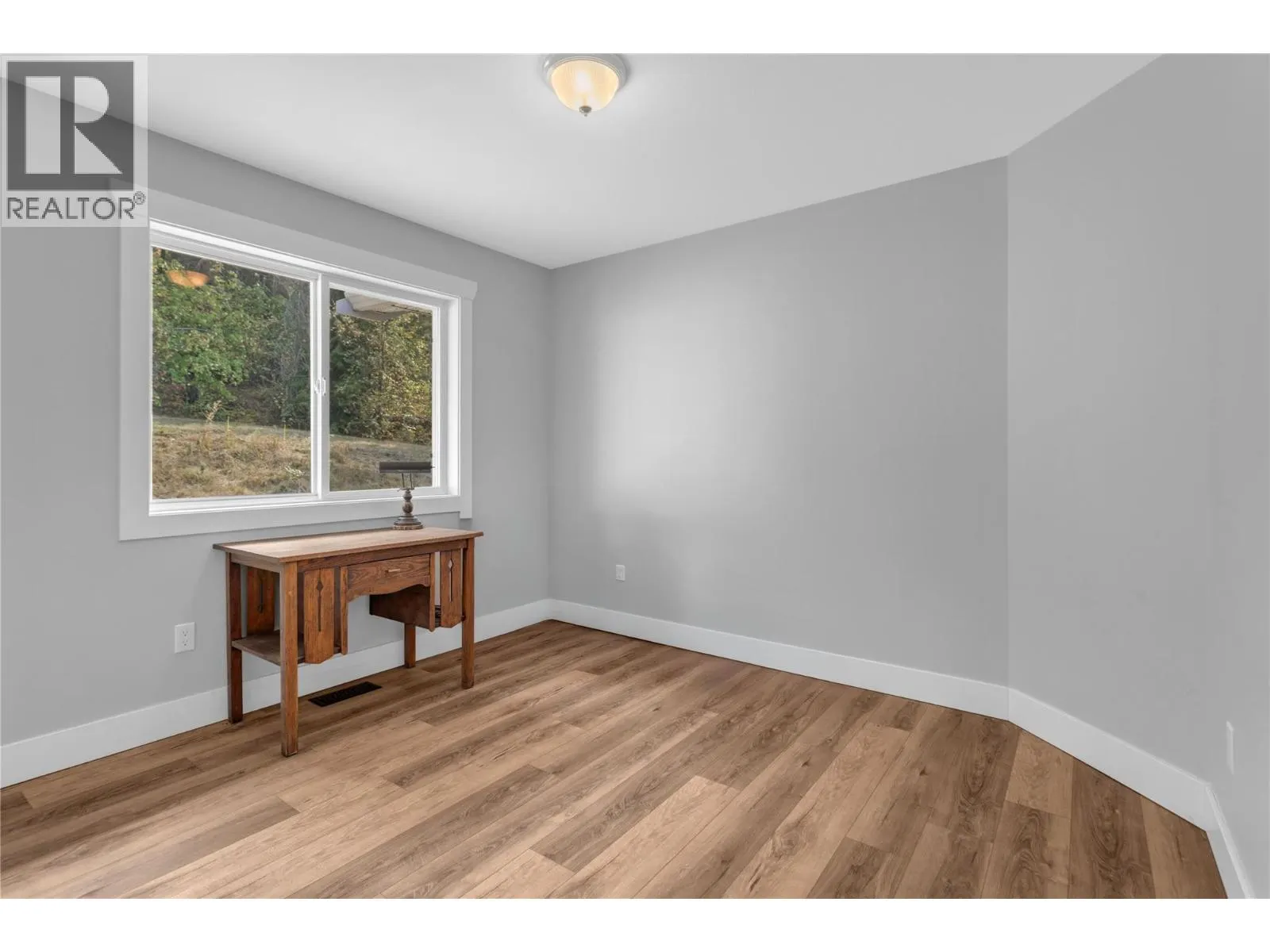 6011 Oyama Lake Road