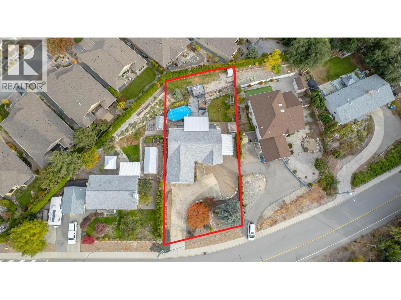 6763 MEADOWS Drive