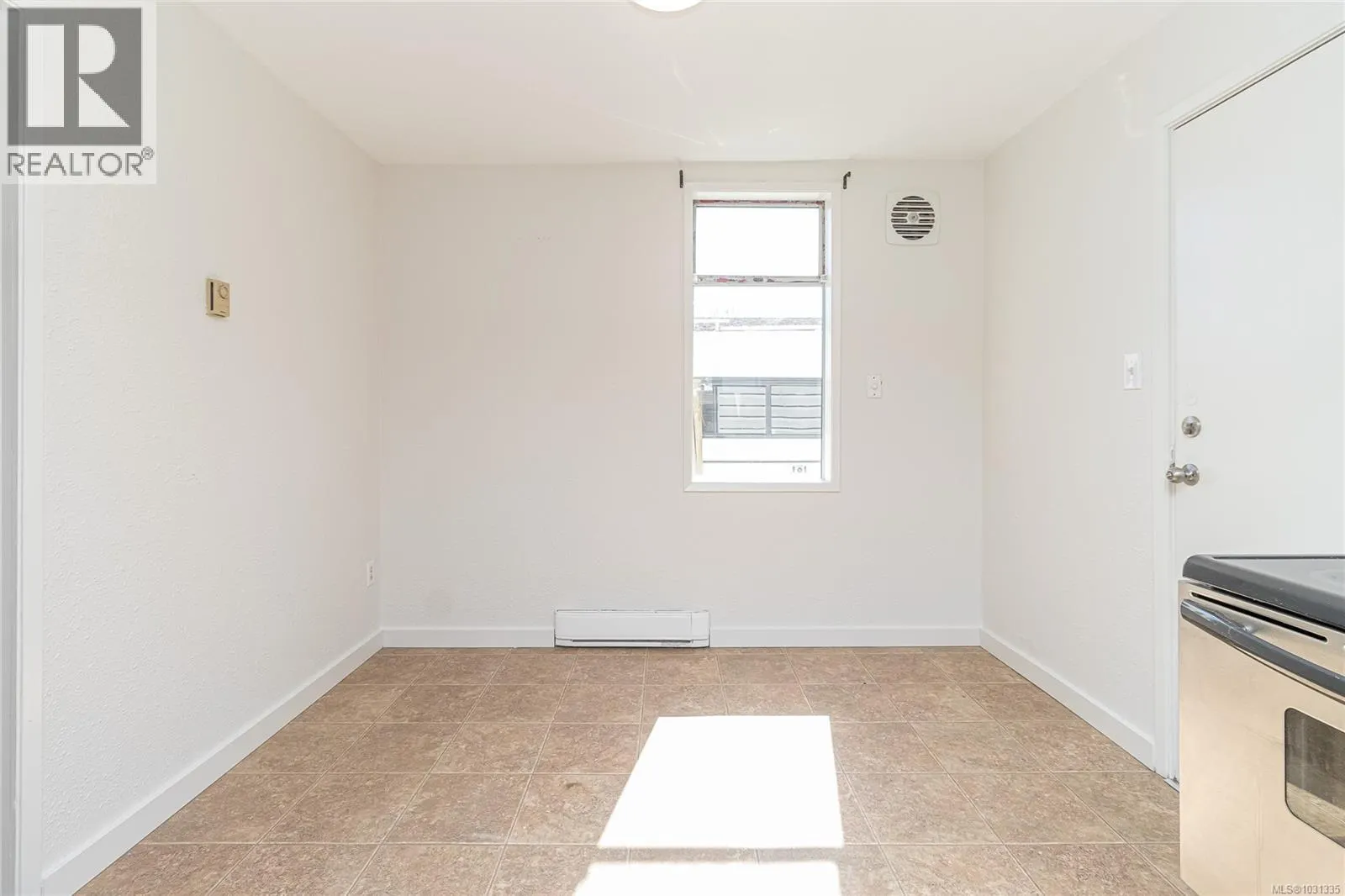 485 Park Ave