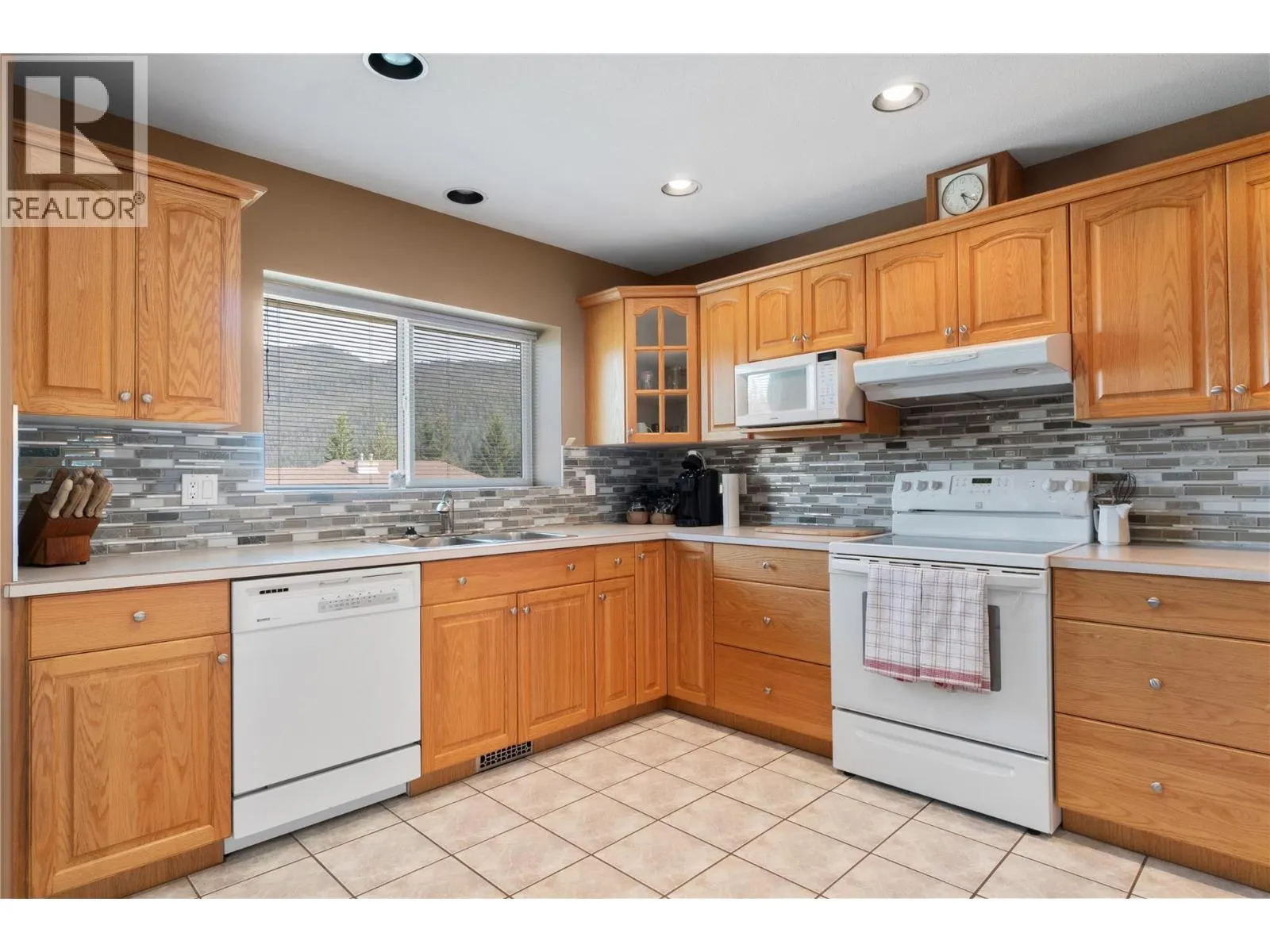 2670 Doebert Road
