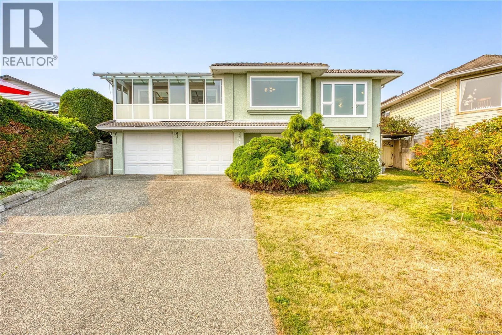 6045 Icarus Dr