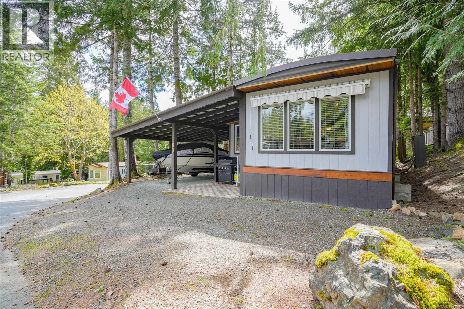 80 10325 Lakeshore Rd