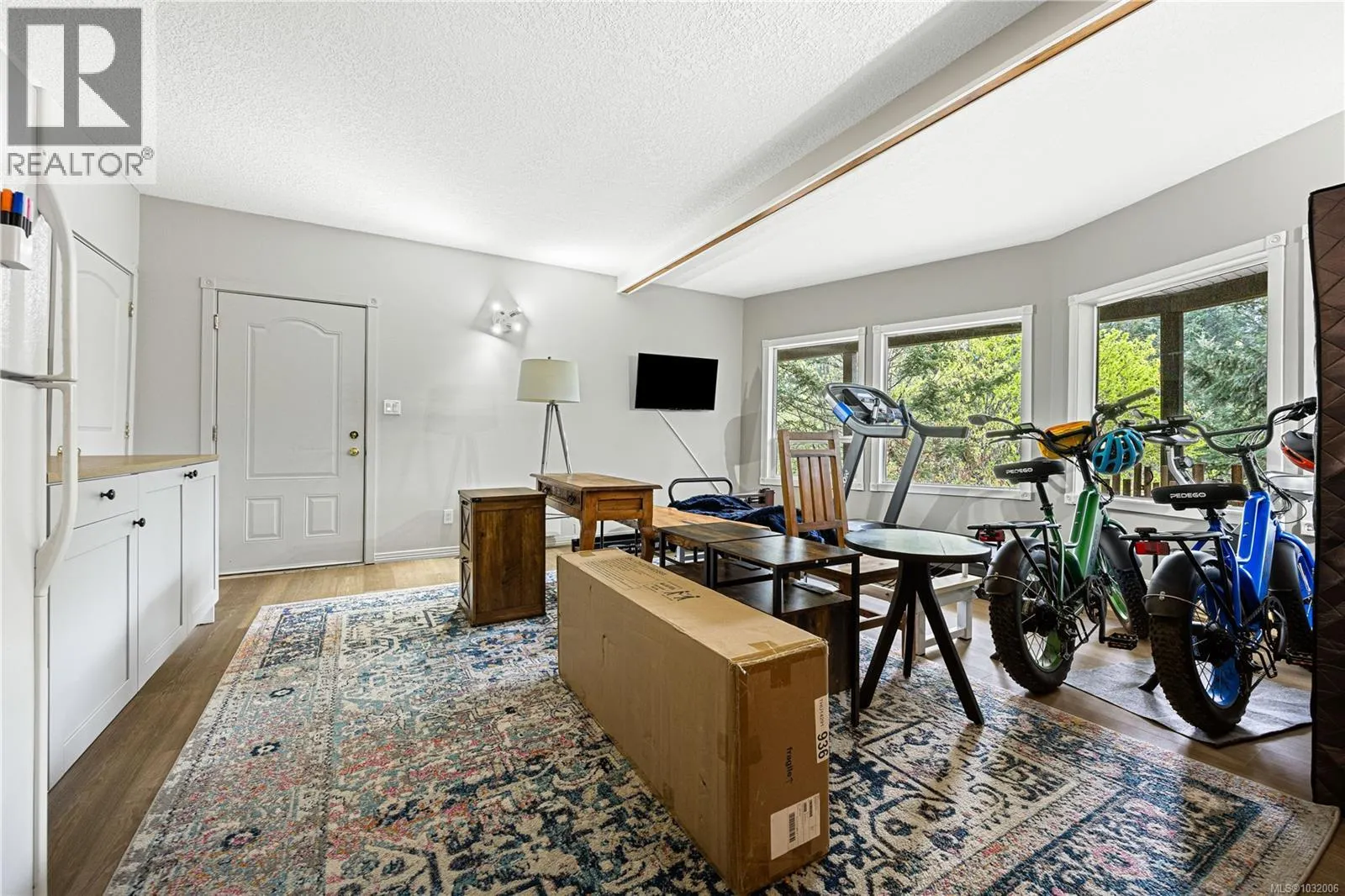 3482 Arrowsmith Rd