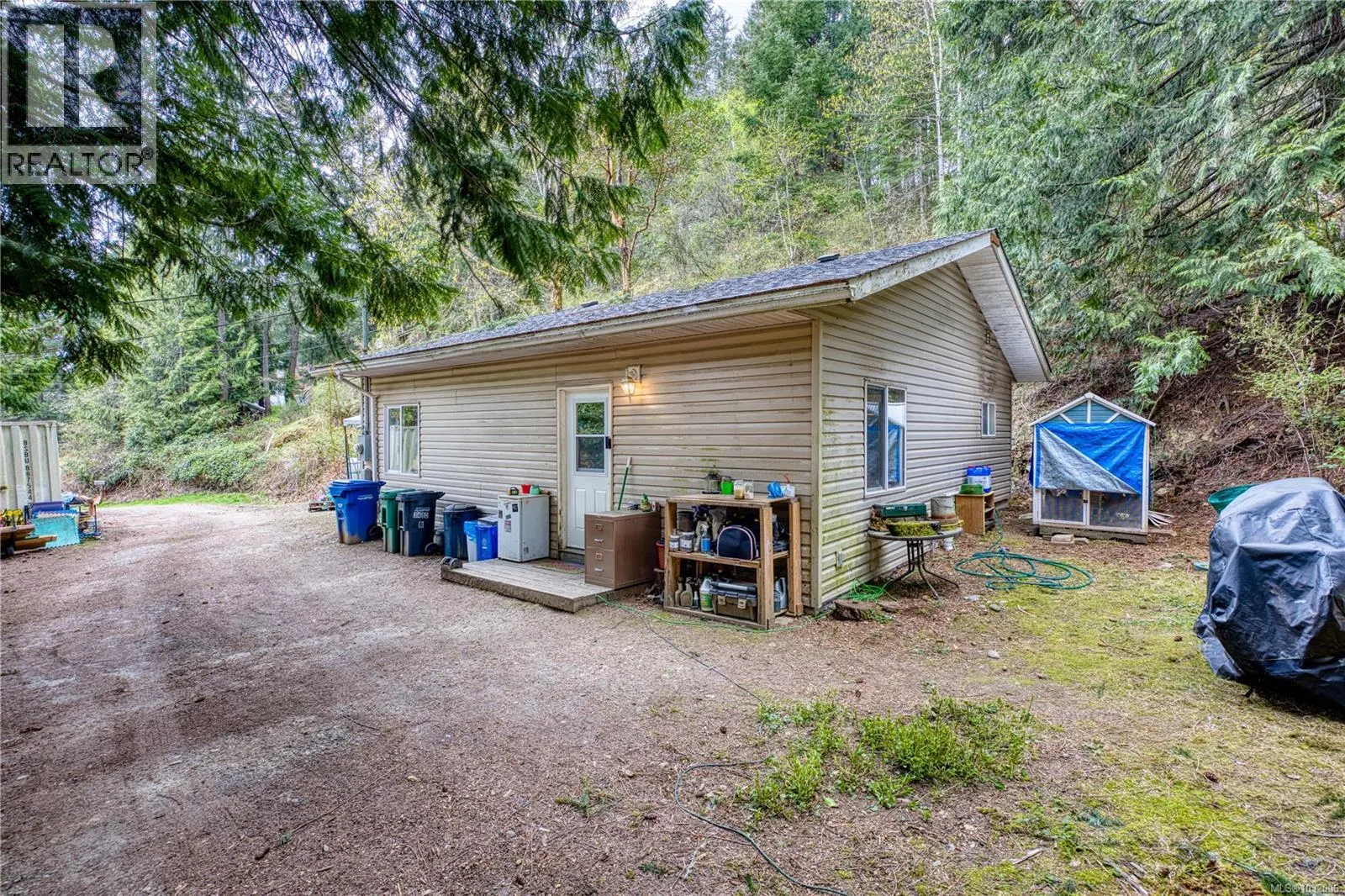 3482 Arrowsmith Rd