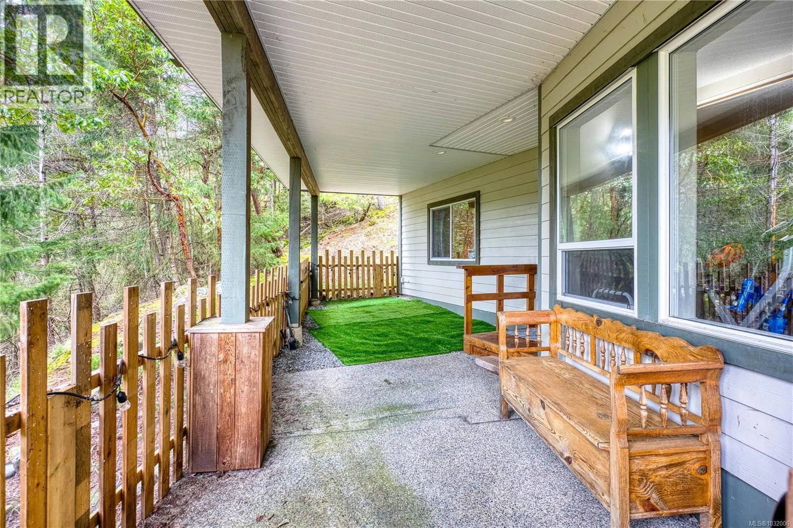 3482 Arrowsmith Rd
