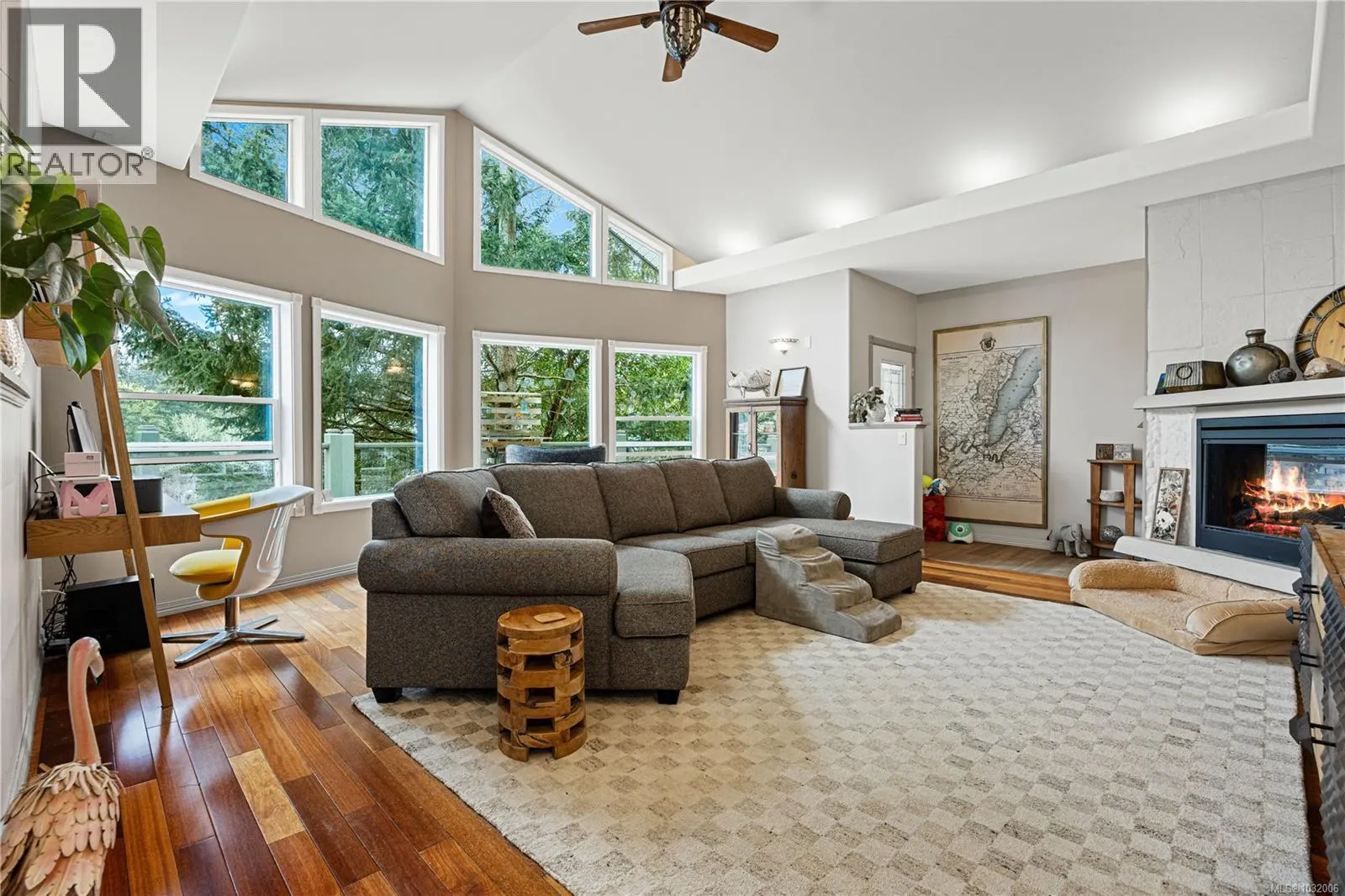 3482 Arrowsmith Rd