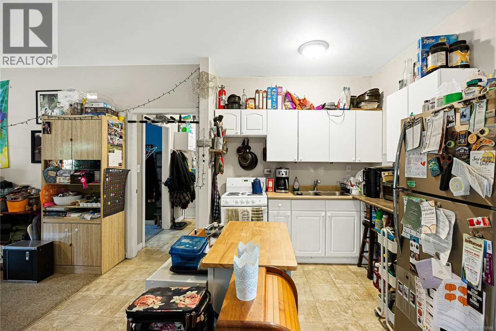 3482 Arrowsmith Rd