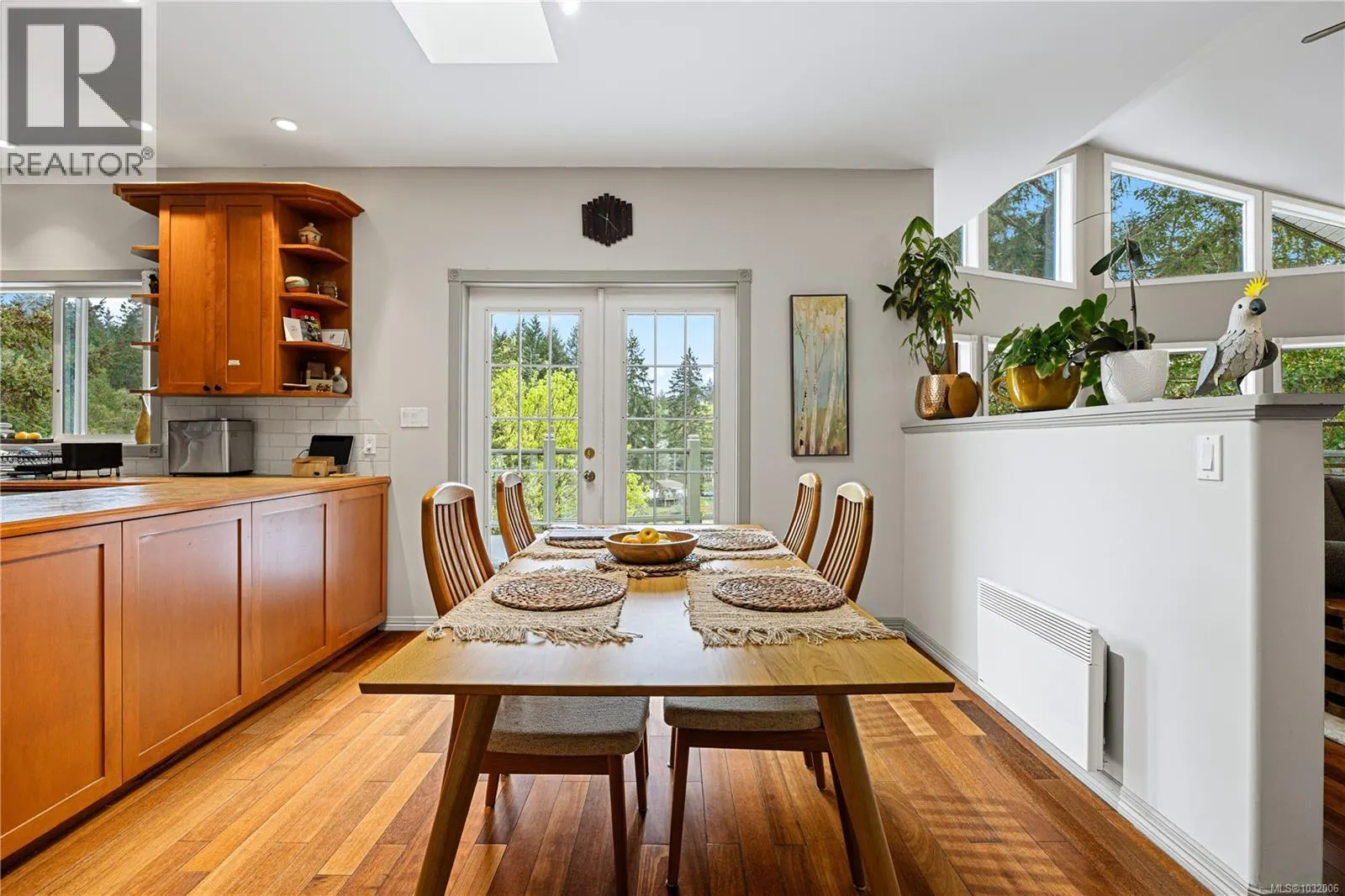 3482 Arrowsmith Rd