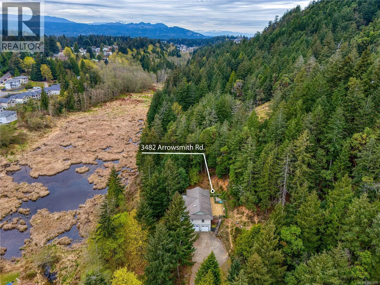 3482 Arrowsmith Rd