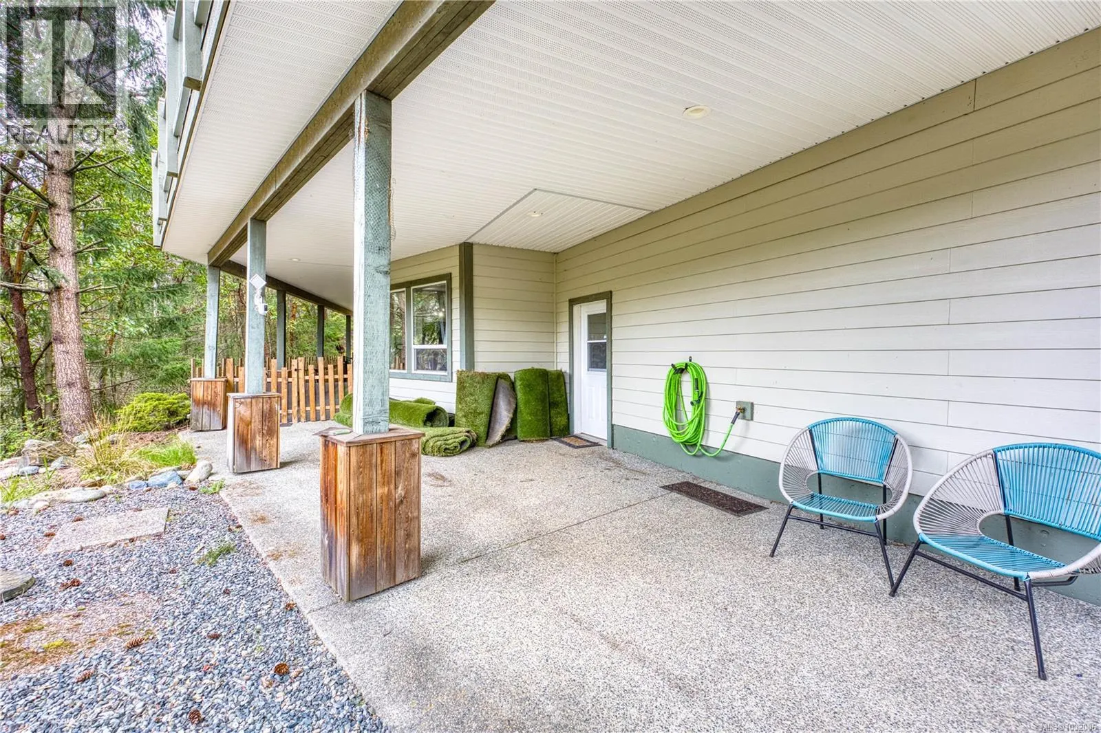 3482 Arrowsmith Rd